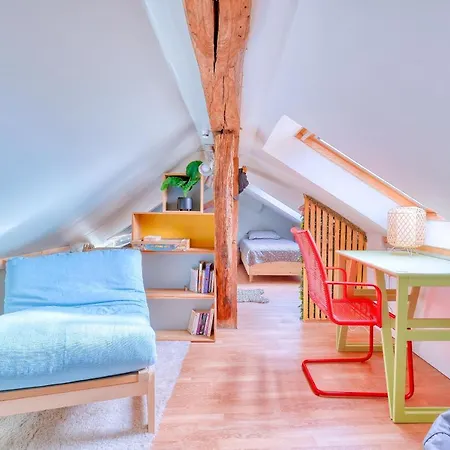 Confort Et Nature, Duplex Ideal A Jouy-en-josas, Parking Gratuit, 25 Mn Orly, 10 Mn Versailles * Jouy-en-Josas